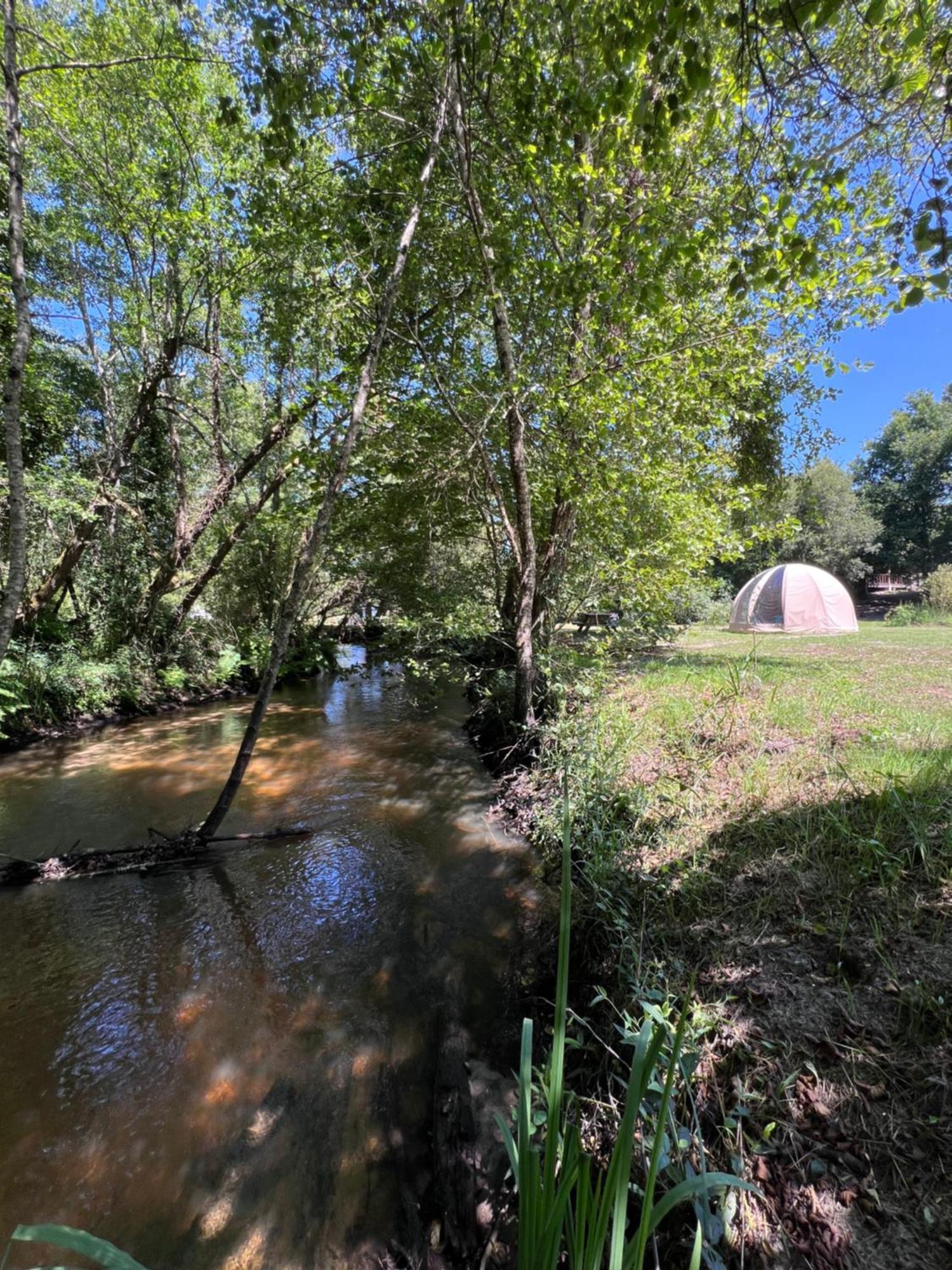 La Wigwam Bleu Du Domaine Du Pas De L'Ane Hotell Mios Eksteriør bilde